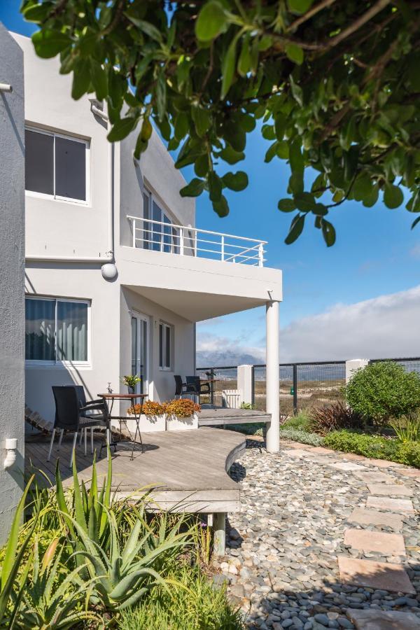 Ocean12 Guesthouse Sunset Beach Cape Town Eksteriør bilde