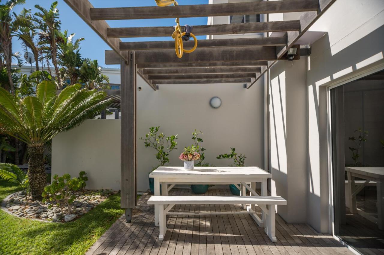 Ocean12 Guesthouse Sunset Beach Cape Town Eksteriør bilde