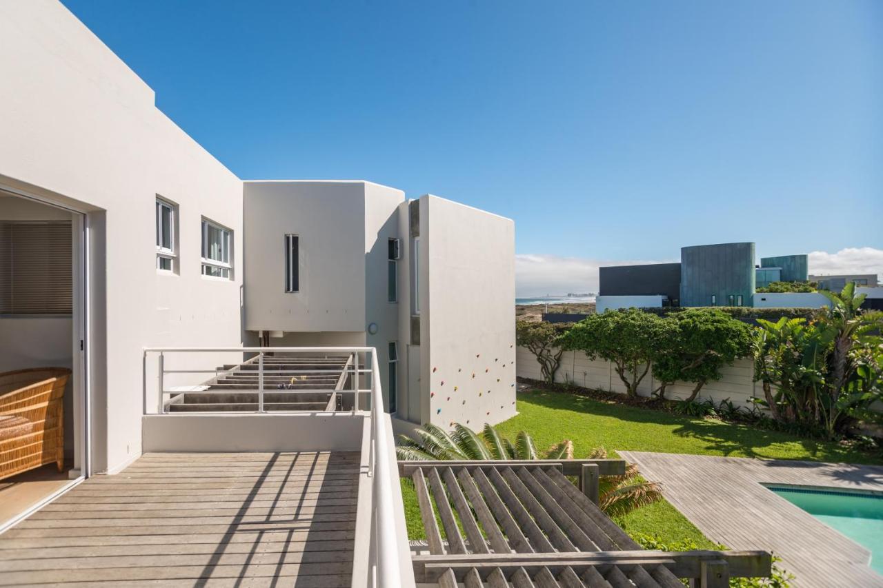 Ocean12 Guesthouse Sunset Beach Cape Town Eksteriør bilde